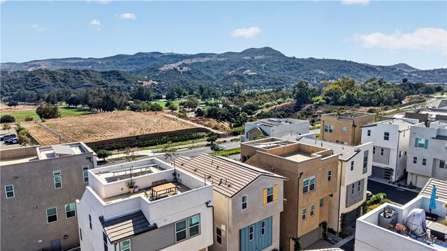 32 Welltree Way, Rancho Mission Viejo, CA 92694