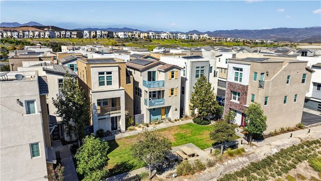 32 Welltree Way, Rancho Mission Viejo, CA 92694