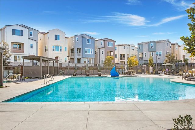 32 Welltree Way, Rancho Mission Viejo, CA 92694