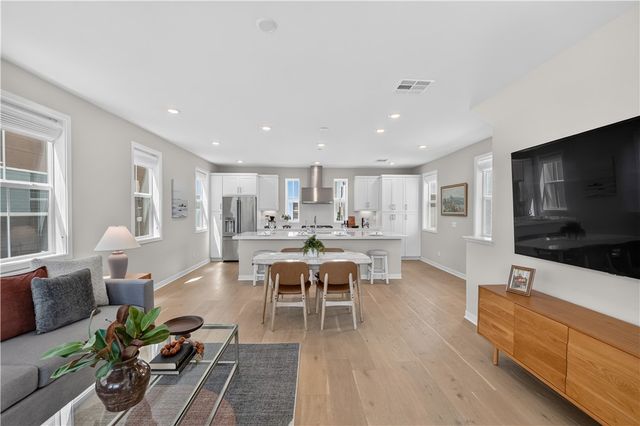 32 Welltree Way, Rancho Mission Viejo, CA 92694