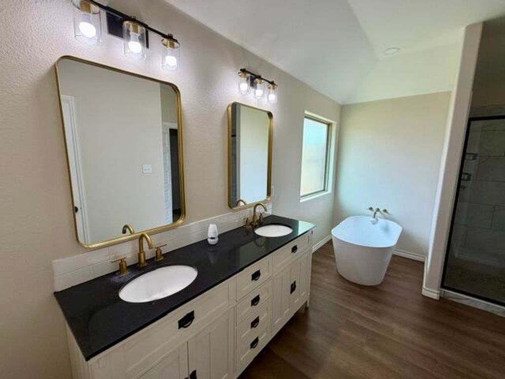 Image 8 of property listing at 2914 Ricks Drive, San Angelo, TX 76905