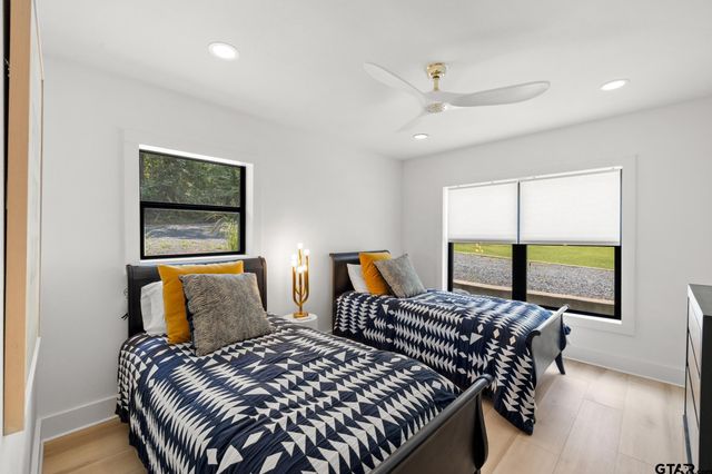 303 Palo Duro St, Scroggins, TX 75480