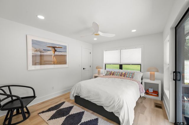 303 Palo Duro St, Scroggins, TX 75480