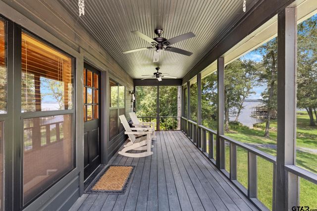 303 Palo Duro St, Scroggins, TX 75480