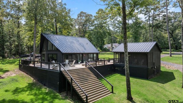 303 Palo Duro St, Scroggins, TX 75480