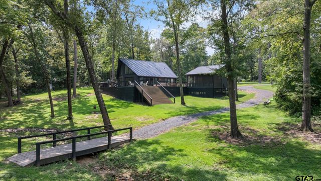 303 Palo Duro St, Scroggins, TX 75480