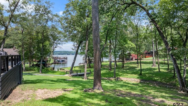 303 Palo Duro St, Scroggins, TX 75480