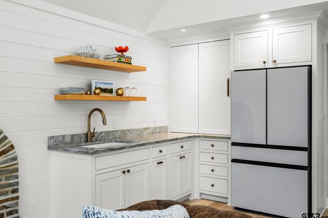 303 Palo Duro St, Scroggins, TX 75480