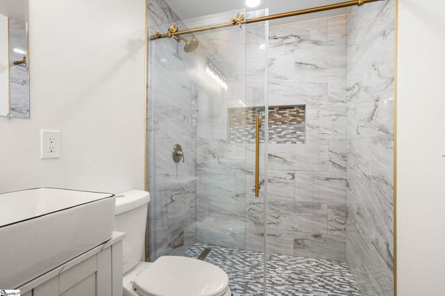 123 Princeton Avenue, Greenville, SC 29607