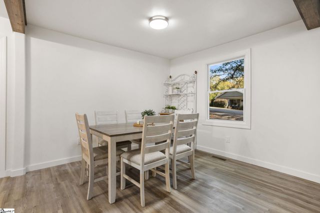 123 Princeton Avenue, Greenville, SC 29607