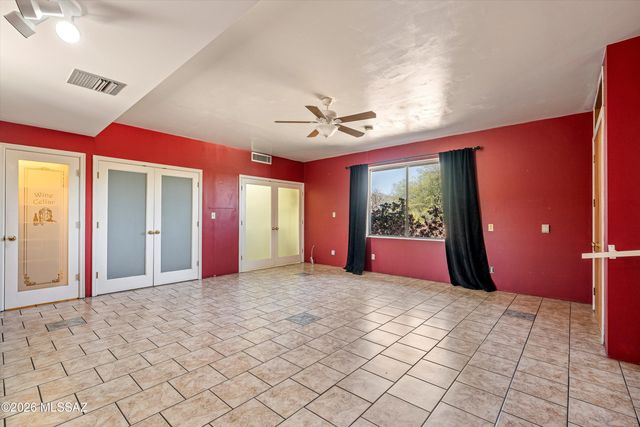 9240 E Sierra Street, Tucson, AZ 85710