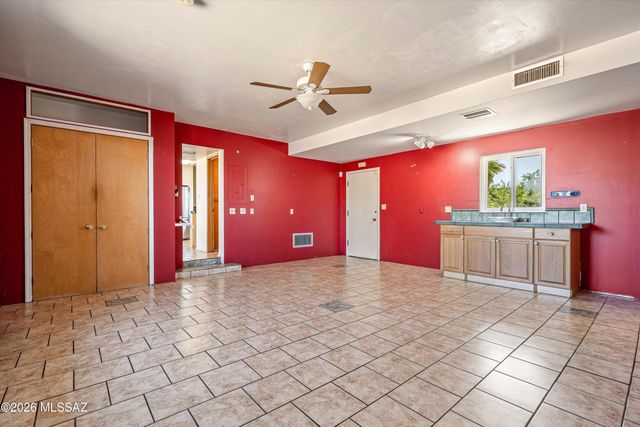 9240 E Sierra Street, Tucson, AZ 85710