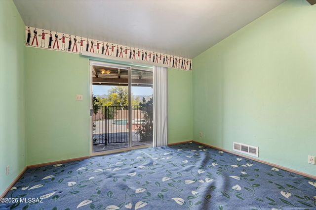 9240 E Sierra Street, Tucson, AZ 85710