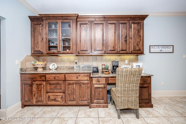 2119 Whitney Oaks Drive, Ocean Springs, MS 39564