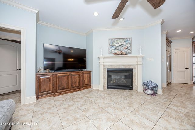 2119 Whitney Oaks Drive, Ocean Springs, MS 39564