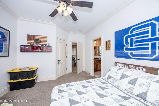 2119 Whitney Oaks Drive, Ocean Springs, MS 39564