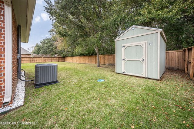 2119 Whitney Oaks Drive, Ocean Springs, MS 39564