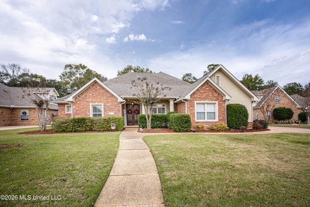 2119 Whitney Oaks Drive, Ocean Springs, MS 39564