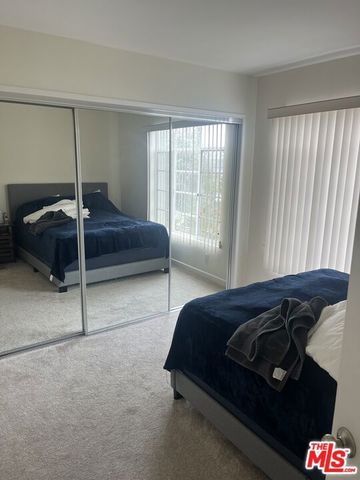 11937 Darlington Avenue 1, Los Angeles, CA 90049
