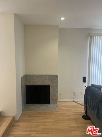 11937 Darlington Avenue 1, Los Angeles, CA 90049