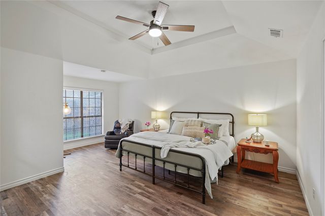 3905 Saint Christopher Lane, Dallas, TX 75287