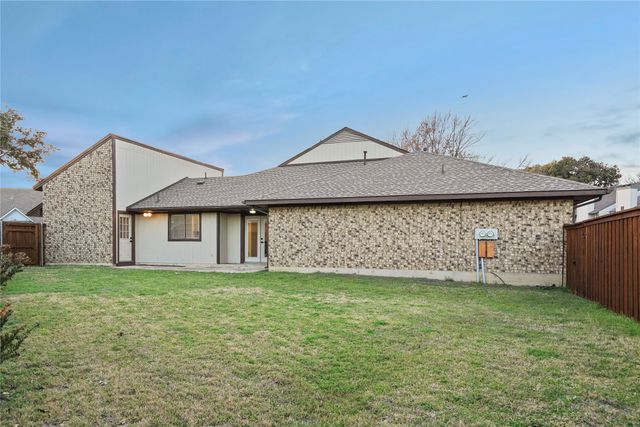 3905 Saint Christopher Lane, Dallas, TX 75287