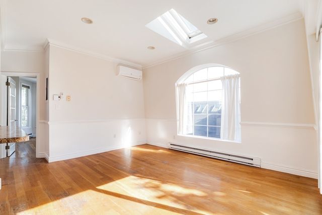 47 Moseley St 3, Boston, MA 02125