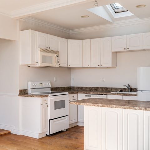 47 Moseley St 3, Boston, MA 02125
