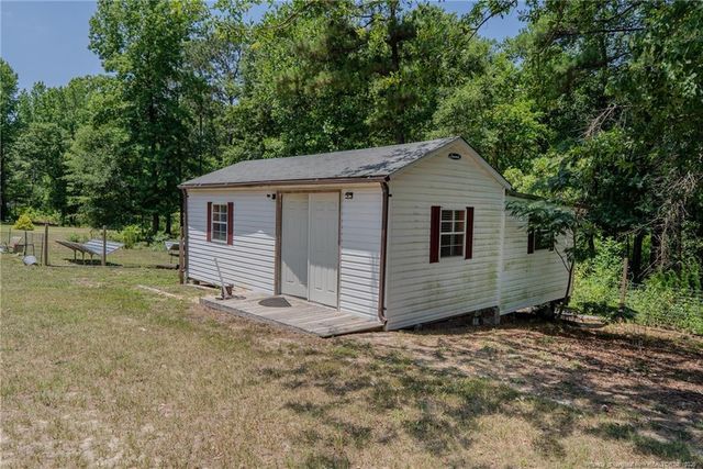229 Gold Finch Circle, Cameron, NC 28326