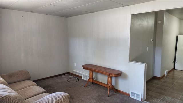 607 Olive Ln, Ambridge, PA 15003