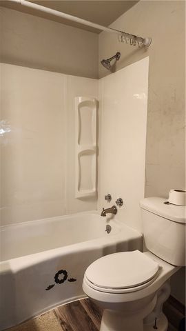 607 Olive Ln, Ambridge, PA 15003