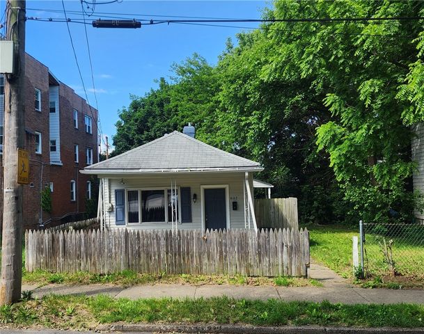 607 Olive Ln, Ambridge, PA 15003