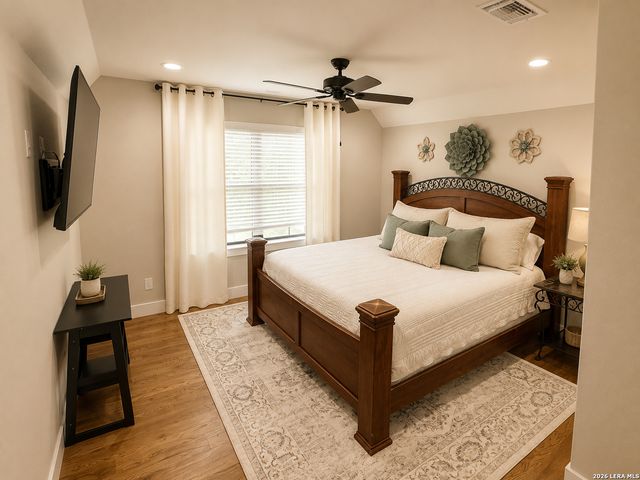 1805 San Jacinto, Castroville, TX 78009