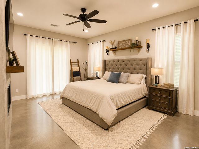 1805 San Jacinto, Castroville, TX 78009