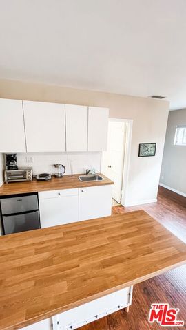 1975 S Crescent Heights Boulevard, Los Angeles, CA 90034