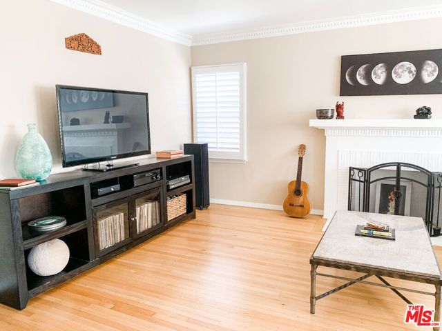 1975 S Crescent Heights Boulevard, Los Angeles, CA 90034