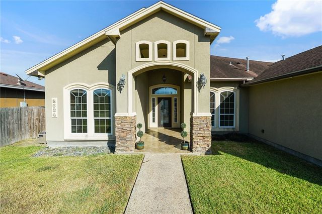 2634 Arshia St, Corpus Christi, TX 78414