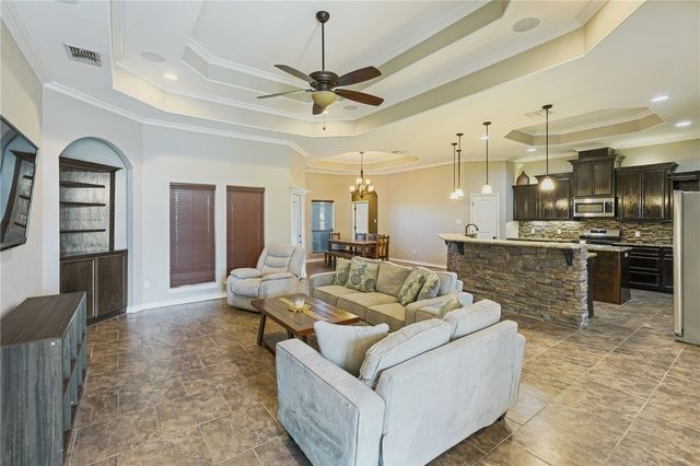 2634 Arshia St, Corpus Christi, TX 78414