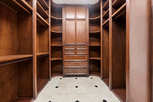 3844 Bellefontaine Street, Houston, TX 77025