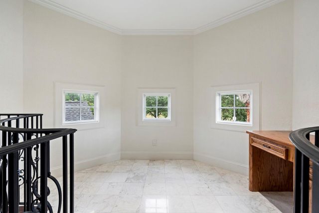 3844 Bellefontaine Street, Houston, TX 77025
