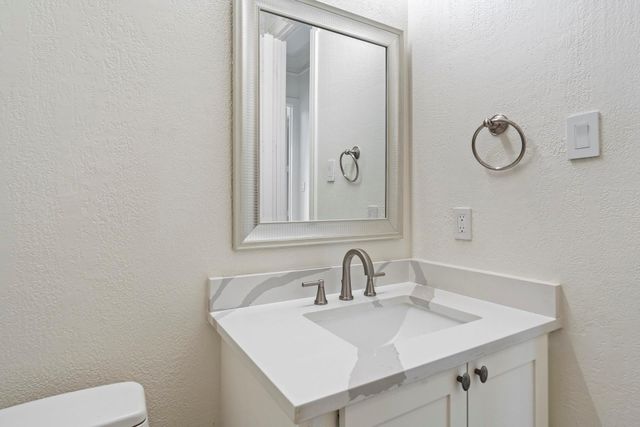 3844 Bellefontaine Street, Houston, TX 77025