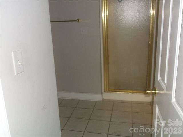 8927 Meadow Vista Road, Charlotte, NC 28213