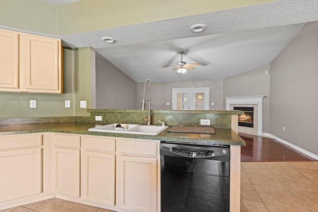 1177 Blackberry Circle, Baker, FL 32531