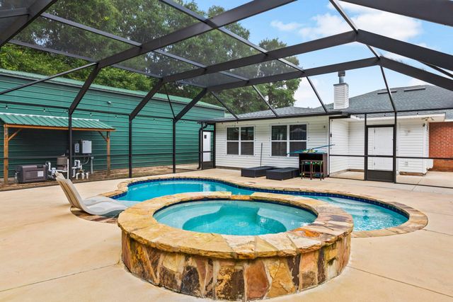 1177 Blackberry Circle, Baker, FL 32531