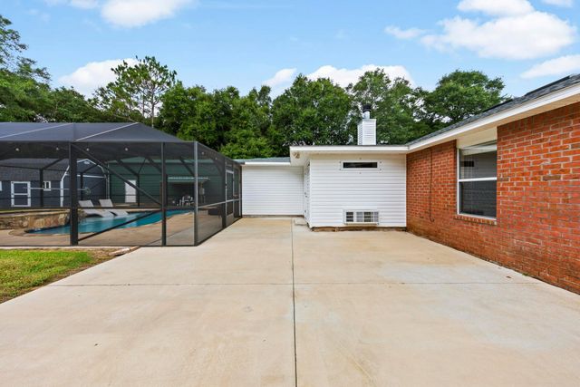 1177 Blackberry Circle, Baker, FL 32531