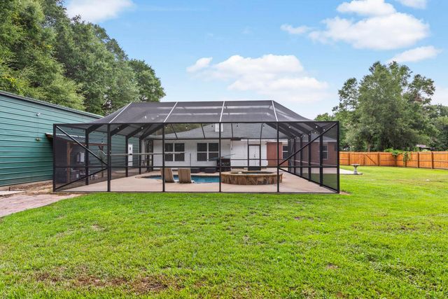 1177 Blackberry Circle, Baker, FL 32531