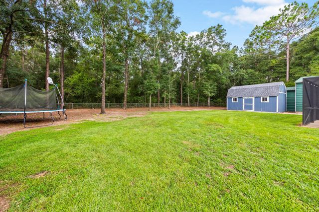 1177 Blackberry Circle, Baker, FL 32531
