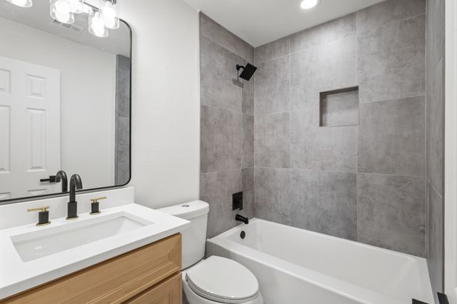 8200 Beverly Drive, North Richland Hills, TX 76182