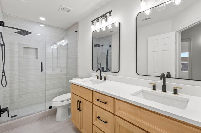 8200 Beverly Drive, North Richland Hills, TX 76182