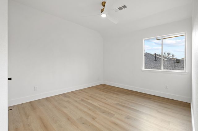 8200 Beverly Drive, North Richland Hills, TX 76182